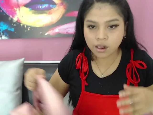 Offline SammyRose on BongaCams