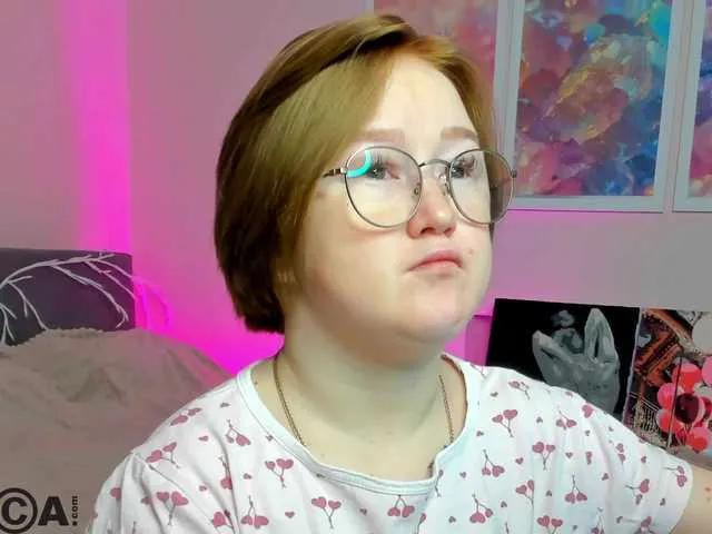 Sara-Moor on BongaCams 