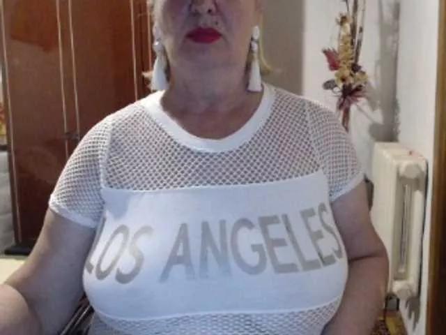 Freechat secretfox on BongaCams