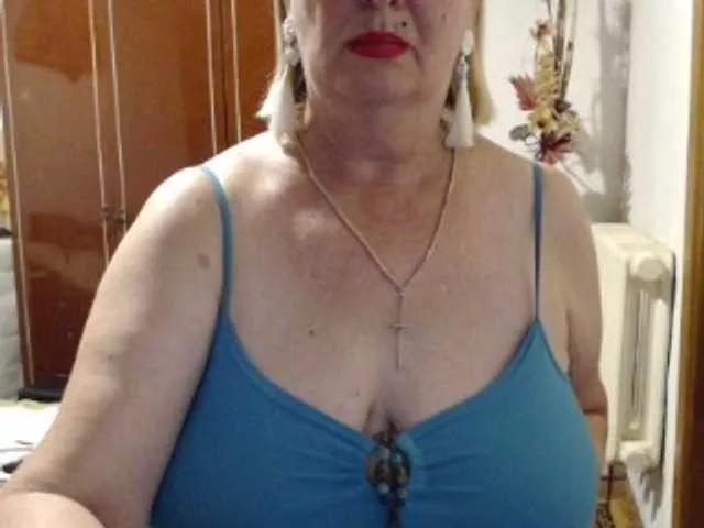 Freechat secretfox on BongaCams