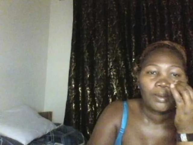 Sexxy-pretty24 on BongaCams 