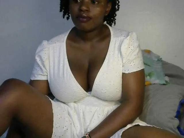 Offline Sexyhazel on BongaCams