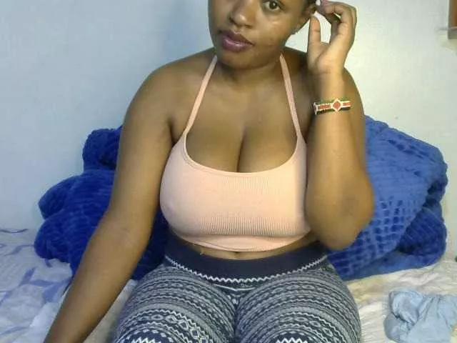 Offline Sexyhazel on BongaCams