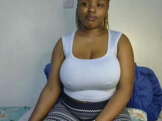 Offline Sexyhazel on BongaCams