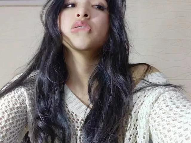 Offline sexyhellen69 on BongaCams