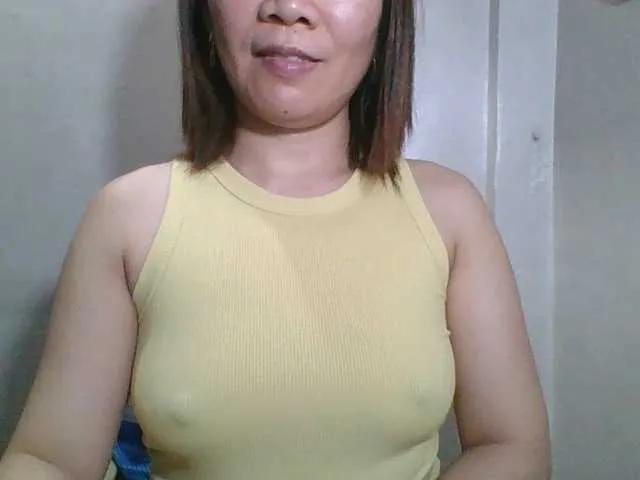 Offline Sexynipps on BongaCams