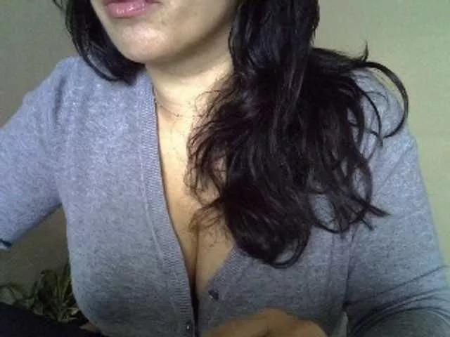 Offline sexysexy345 on BongaCams