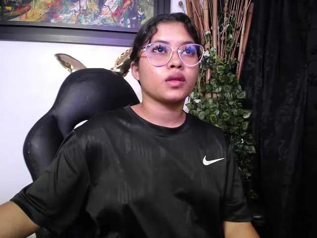 Offline shailayojana on BongaCams