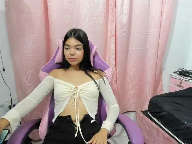 BongaCams shy-luna18 is Freechat shy-luna18 — the nice messages, the good treatment and the strong hugs