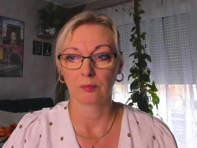 Offline SoftVANESSA on BongaCams