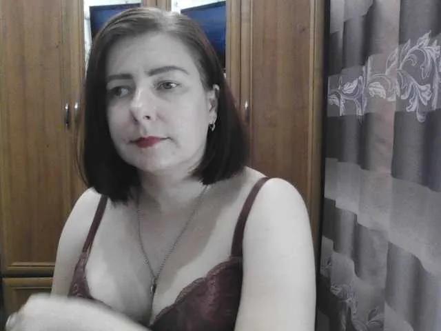 Freechat SophieNightAh on BongaCams