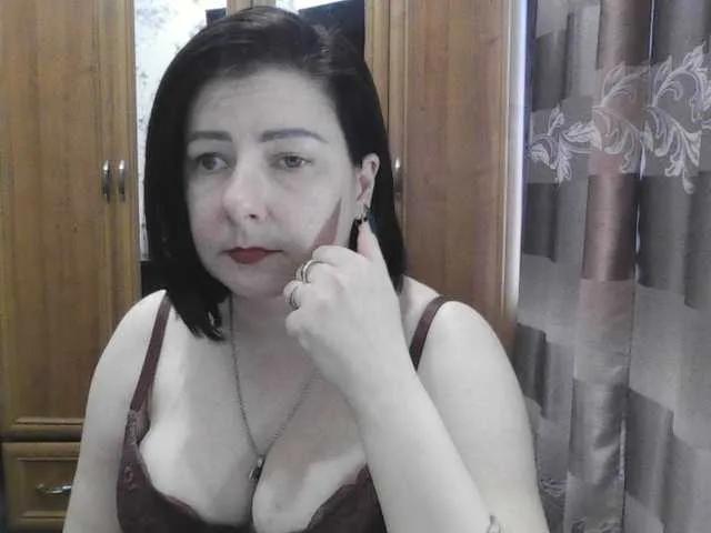 Freechat SophieNightAh on BongaCams
