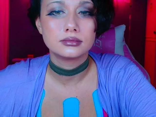 stawbarynut — generous men showering me with tokens, very moisturizing