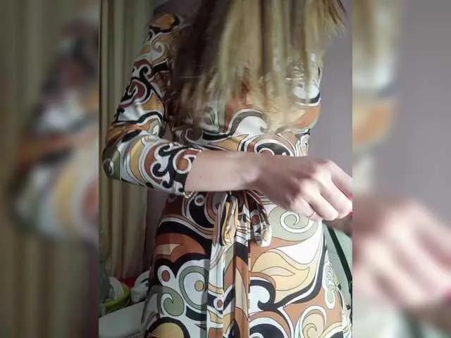 SurfinBird on BongaCams