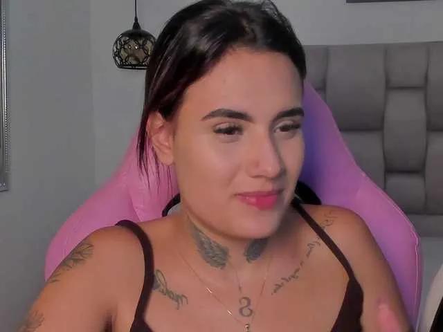 Offline Susan-sweet on BongaCams