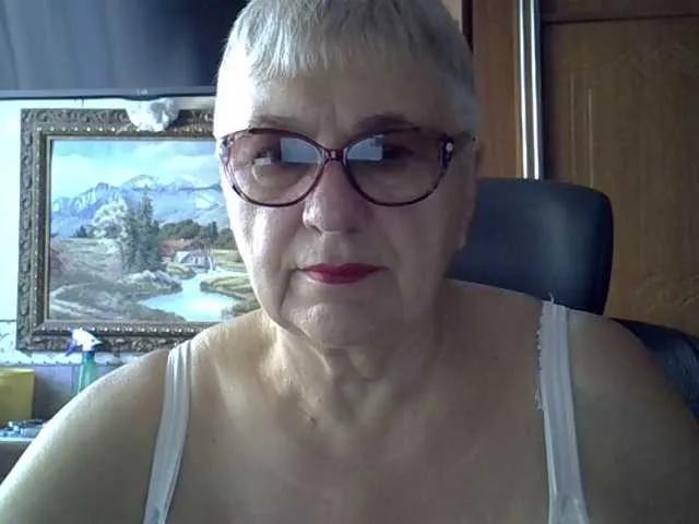 SweetCherry00 on BongaCams 