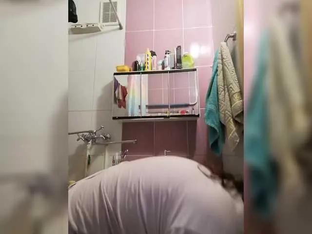 SweetDimond5 on BongaCams 