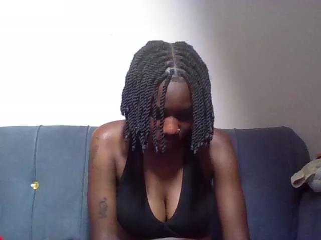 Offline Sweetlilly2 on BongaCams