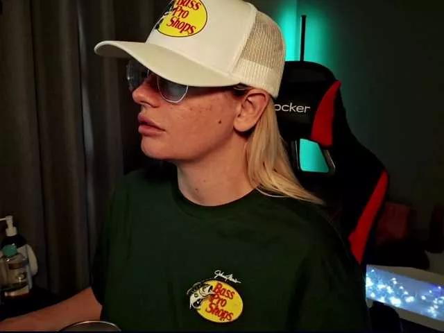 sweetshyann111 on BongaCams 