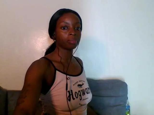 Freechat SweetsLolilta on BongaCams