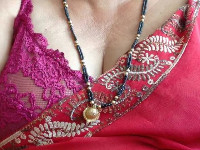 TABOOBREAKERS — GENTLEMEN 
MEN WHO VALUE ME MY TIME 
TEENAGERS 
DADDIES AND MATURE MEN 
BDSM 
ROLEPLAYS
ANAL AND ORAL PLAYS
DIRTY TALKING /CHATTING 

ROMANTIC DATES

SHOPPING 

SHOES BAGS AND SEX TOYS