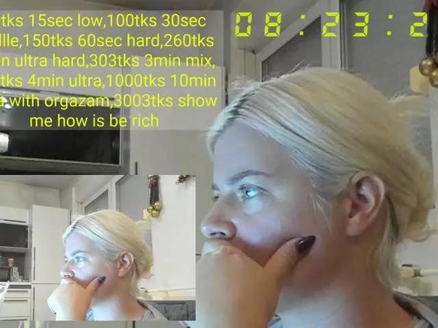 Offline teressaa on BongaCams