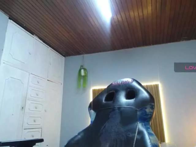 VaiiolethSex on BongaCams