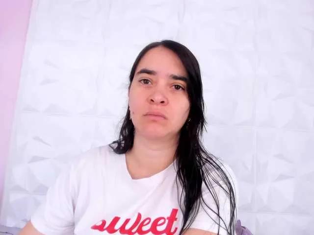 BongaCams Valeriagomez  is Freechat  Valeriagomez — I love sincerity  and interesting conversations . I'm passionate about virtual content that's explosive  and without limits . I enjoy intense anal play , blowjobs , squirting , and everything that takes you to the edge .