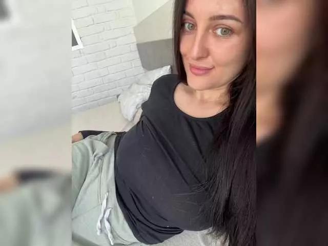 Offline Viksi66 on BongaCams