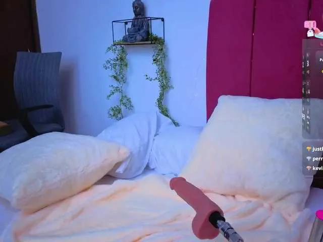 Offline VioletaMedusa on BongaCams