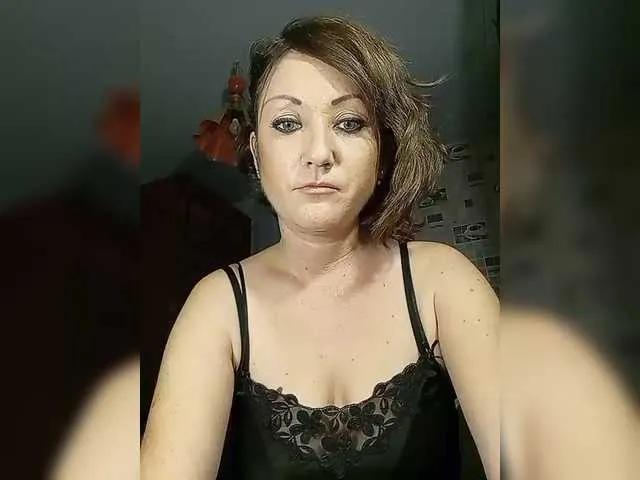 YouGirlXXX on BongaCams