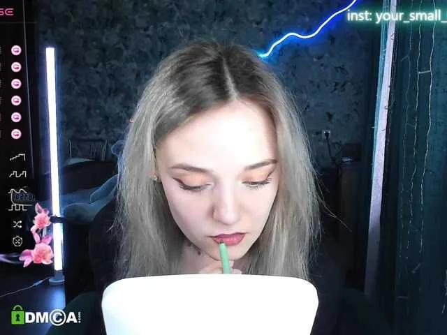 Offline your-small-bunny on BongaCams