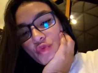 maggiejones on CamSoda 