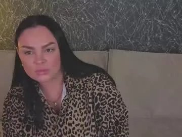 adele_crown — suck my fingers and see cam [30 tokens left] #new #shy #nonude #bbw #bigboobs #mistress