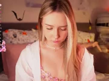 Freechat alodiaacomb on Chaturbate