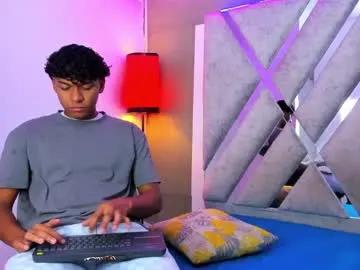 Freechat andy_jones7 on Chaturbate