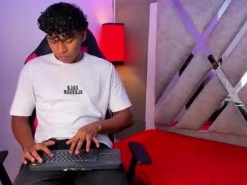 Freechat andy_jones7 on Chaturbate