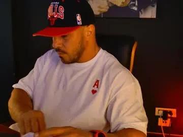 angeloeric on Chaturbate