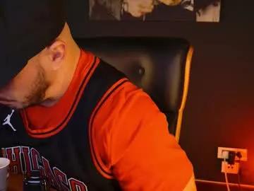 angeloeric on Chaturbate