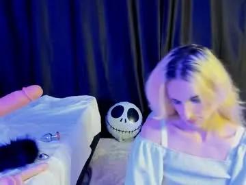 anjella_botton — Spit on  nipples close to cam [103 tokens left] #sissy #skinny #blond #new #femboy