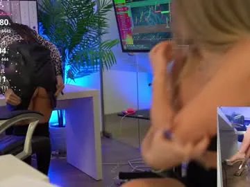 babesgowild on Chaturbate 