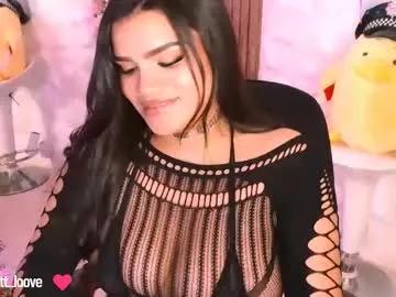 Chaturbate candy_latinaa is Freechat candy_latinaa — SNAP FREE for fanclub open PVT / Fav tip 255IG:scarllett_loove #latina #bigboobs #bignipples #new #colombia