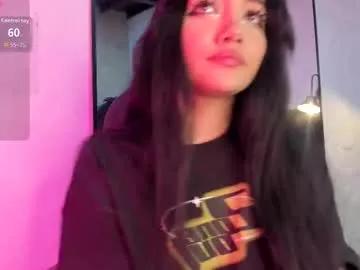 darky_doll on Chaturbate