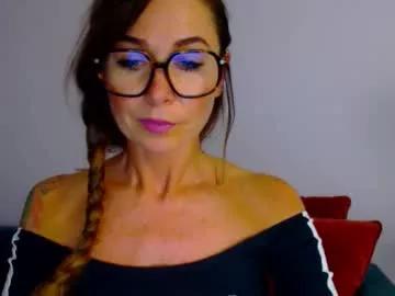 delilah_sweet on Chaturbate