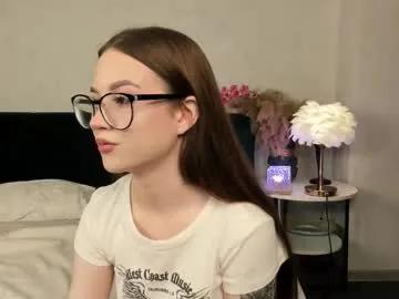 dolly_gleam on Chaturbate 