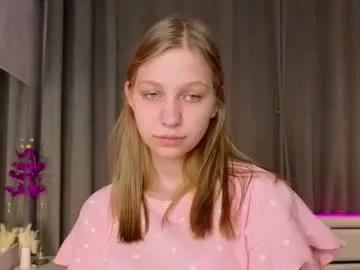 dollyburruss on Chaturbate