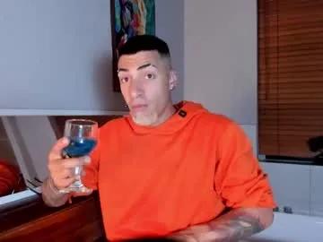 Freechat drakeneumann on Chaturbate