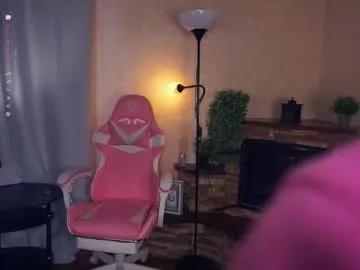 Freechat earthadobb on Chaturbate