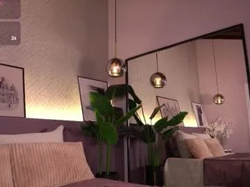 ellediane on Chaturbate