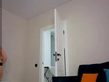 emma_clon on Chaturbate